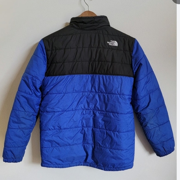 The North Face Kids Puffer Jacket in Blue and Black Reversible - Picture 2 of 5